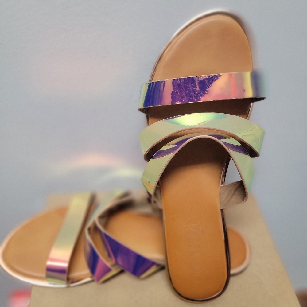 Iridescent Strappy Women's Sandals Size 9